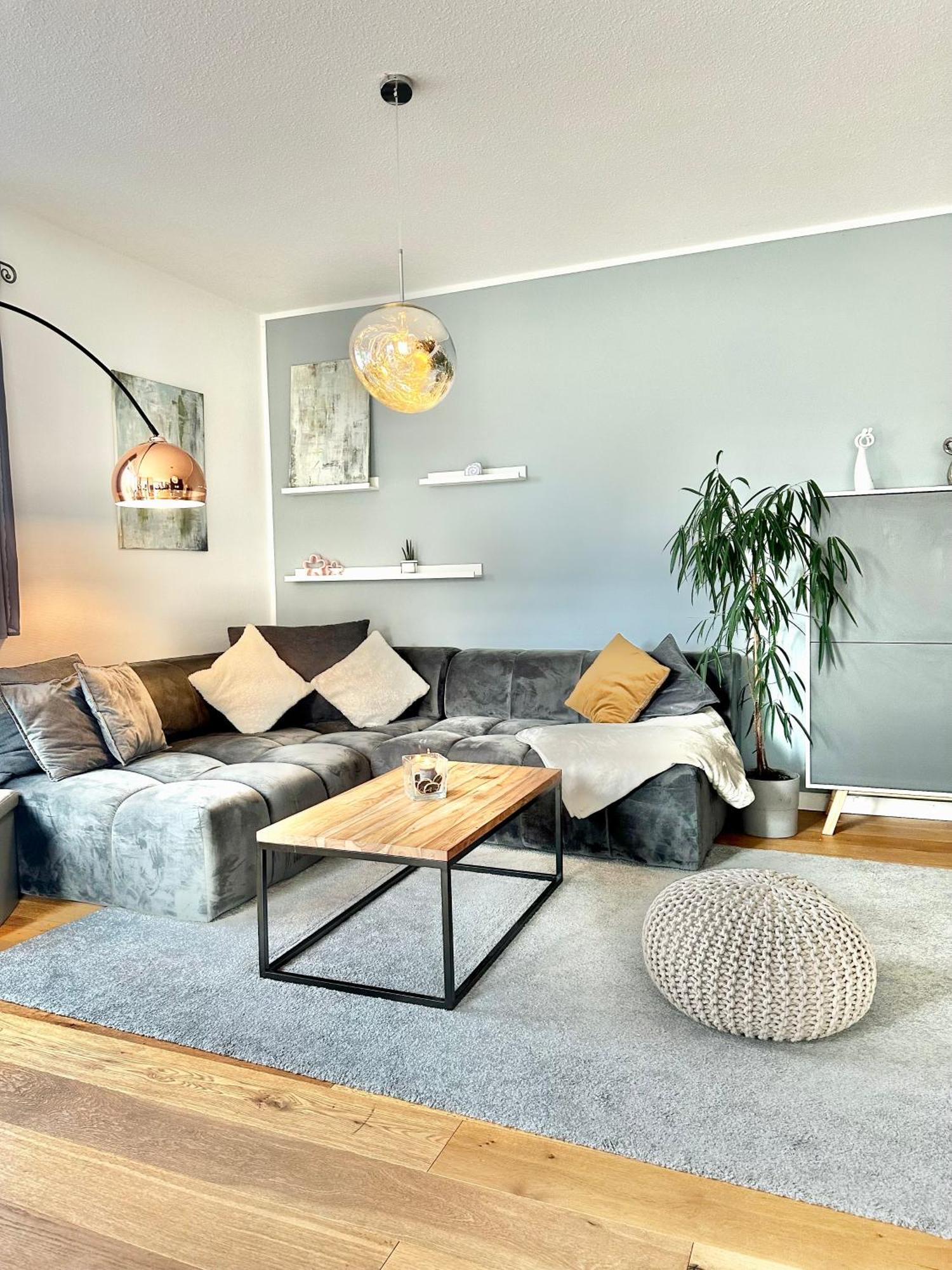 5ZKB Komfortables Haus Emma mit kleinem Garten und Stellplätzen in Süd-Oldenburg Exterior foto